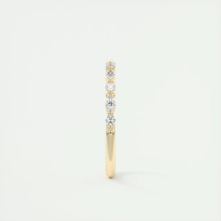 Alliance de mariage semi-éternité avec diamants de culture en laboratoire EF-VVS de 2,0 mm de taille marquise et ronde 