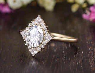 0.75CT Oval Cluster Halo Moissanite Diamond Engagement Ring