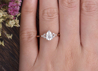 0.75CT Pear Cluster Moissanite Diamond Engagement Ring