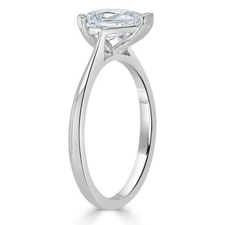 Bague de fiançailles solitaire en moissanite en forme de poire de 0,75 ct