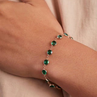 Pulsera con piedra natal de mayo y diamante esmeralda redondo engastado en bisel de 13,44 quilates