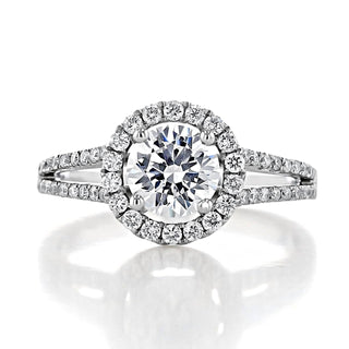 Bague de fiançailles en moissanite à tige fendue et halo à taille ronde de 1,28 ct 