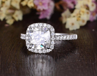 1.0CT Cushion Cut Halo Diamond Moissanite Engagement Ring