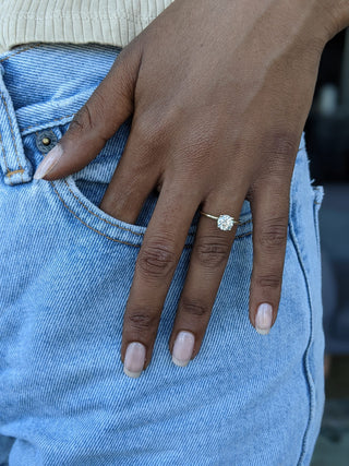 Bague de fiançailles avec halo caché en diamant rond G-VS1 de 1,15 ct 