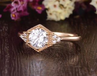 1.60CT Round Cut Vintage Art Deco Moissanite Diamond Engagement Ring