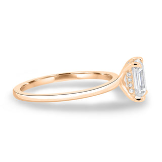 Bague de fiançailles en diamant de laboratoire E/VS2 avec halo caché en émeraude de 1,86 ct 