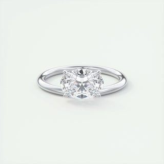 Bague de fiançailles avec diamant solitaire en moissanite taille ovale East West de 1,91 ct 