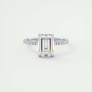 Bague de fiançailles en moissanite pavée de diamants taille émeraude de 1,91 ct 