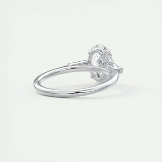 2ct Oval F- VS1 Diamond 3 Stones Engagement Ring