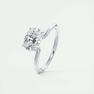 Anillo de compromiso solitario con diamante ovalado F-VS1 de 1,5 ct