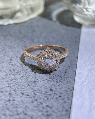 Bague de fiançailles avec halo de diamants ronds CVD de 1,0 à 3,0 ct serti pavé