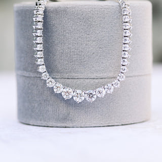 Superbe collier ras du cou rond en moissanite Rivera en or massif