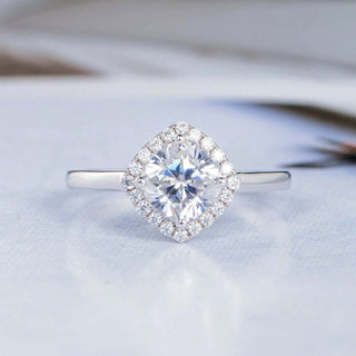 1.0CT Cushion Cut Halo Moissanite Diamond Engagement Ring - ELITE CARAT