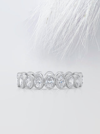 Alliance de mariage en diamants éternité à taille ovale sertie de moissanite 