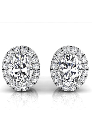 Boucles d'oreilles à tige en diamant halo de moissanite à taille ovale pour elle