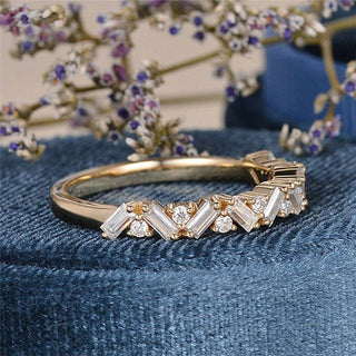 Alliance de mariage demi-éternité taille baguette et brillant rond 