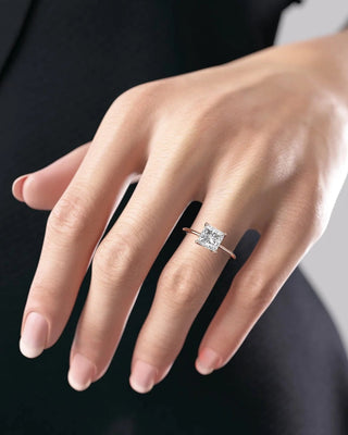 Bague de fiançailles avec halo caché et solitaire taille princesse de 1,50 à 3,50 ct