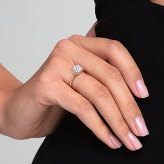 Bague de fiançailles en forme de princesse avec halo caché de 1,0 à 3,0 carats