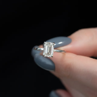 Bague de fiançailles avec diamant solitaire CVD taille émeraude de 1,50 à 2,50 ct