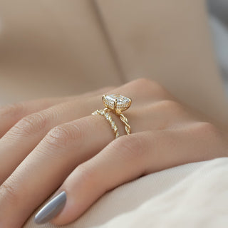 Bague de fiançailles en forme de princesse torsadée avec halo caché de 1,0 à 3,0 carats