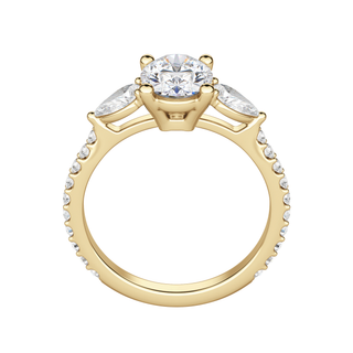 Bague de fiançailles à trois pierres en moissanite taille ovale de 2,10 ct 