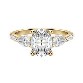 Bague de fiançailles à trois pierres en moissanite taille ovale de 2,10 ct 