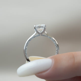 Bague de fiançailles avec pavé de diamants CVD taille émeraude de 1,50 à 3,50 ct