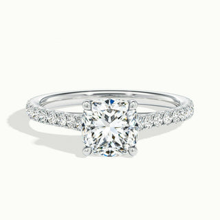 Bague de fiançailles en moissanite pavée de diamants taille coussin de 1,0 ct