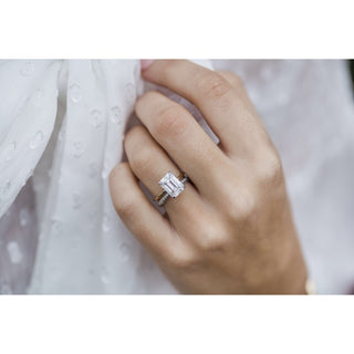 Bague de fiançailles avec solitaire en émeraude et moissanite de 1,0 à 3,0 ct