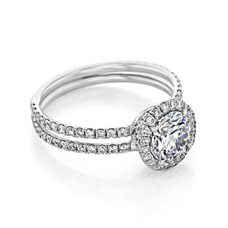 Bague de fiançailles en moissanite à double tige et halo à taille ronde de 1,28 ct 