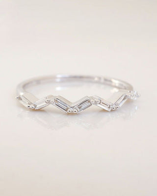 0.18 TCW Baguette CVD Diamond Zig - Zag Wedding Band