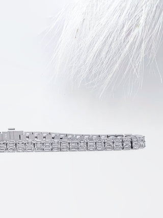 Bracelet de tennis à deux rangées de diamants Moissanite taille émeraude de 6,72 ct pour femme