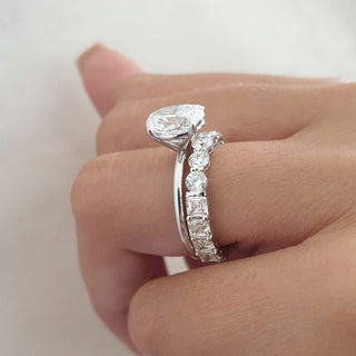 Anillo de compromiso solitario con diamante de moissanita ovalado de 2,0 ct para mujer en oro blanco de 14 quilates 