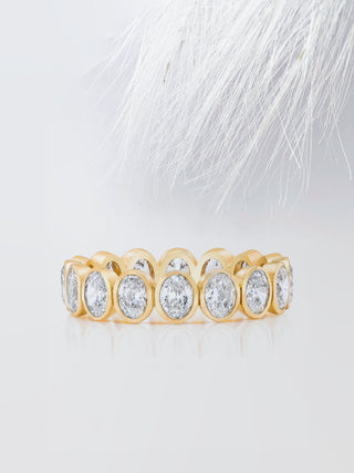 Alliance de mariage en diamants éternité à taille ovale sertie de moissanite 