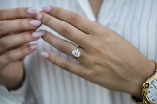 Bague de fiançailles avec solitaire ovale en moissanite de 4,0 ct