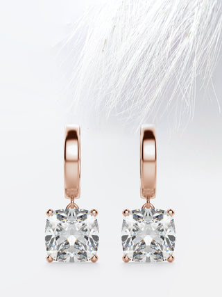 Boucles d'oreilles en diamant solitaire coussin et moissanite pour femmes