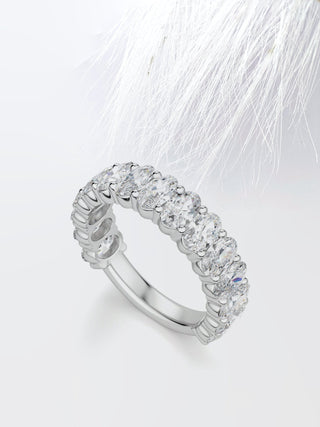 Alliance de mariage en or blanc avec diamants ovales 3,1 ct et moissanite 3/4