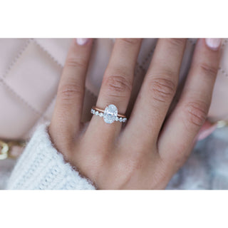 Bague de fiançailles avec solitaire ovale en moissanite de 2,70 ct