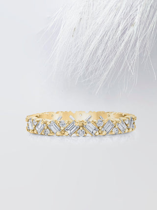 Alianza de boda de moissanita con diamantes redondos y de talla baguette de 1,08 ct