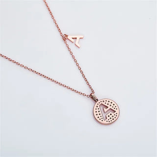 Collier avec diamants et moissanite en forme de lettre « A » pour femme