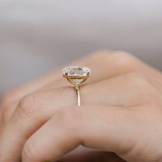 Bague de fiançailles avec solitaire ovale en moissanite de 1,0 à 3,0 ct