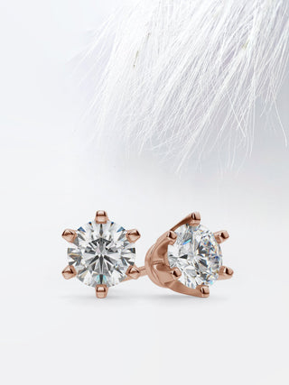 Boucles d'oreilles en moissanite avec couronne de diamants ronds pour femmes 