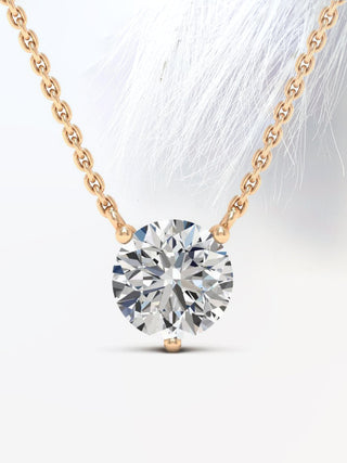 Collier Colleen avec diamant solitaire en moissanite à taille ronde pour elle