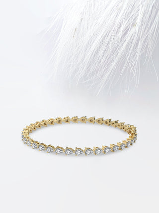 Pulsera de tenis de oro blanco de 14 k con diamantes y moissanita de talla pera de 3,0 ct