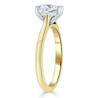 Bague de fiançailles solitaire en moissanite à taille cœur de 1,0 ct