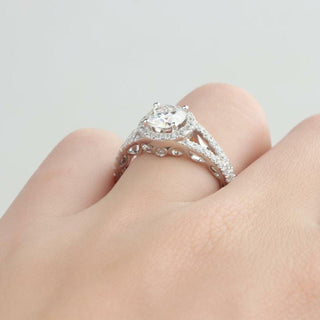 1.0CT Round Brilliant Cut Split Shank Halo Engagement Ring