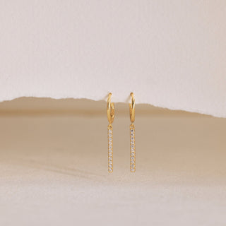 Boucles d'oreilles longues minimalistes en diamants taille ronde pour elle 