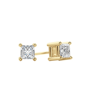 Boucles d'oreilles à tige solitaire en moissanite taille princesse 0,50 TCW-1,0 TCW