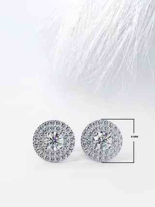 Boucles d'oreilles en diamant à coupe ronde et double halo de moissanite pour femmes 