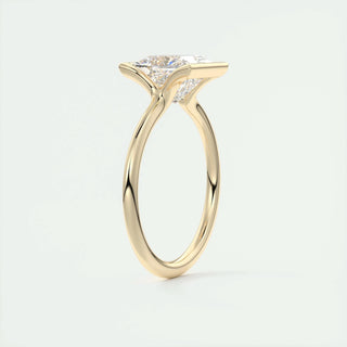 Anillo de compromiso solitario con diamante de talla princesa de 2 ct con claridad F-VS1